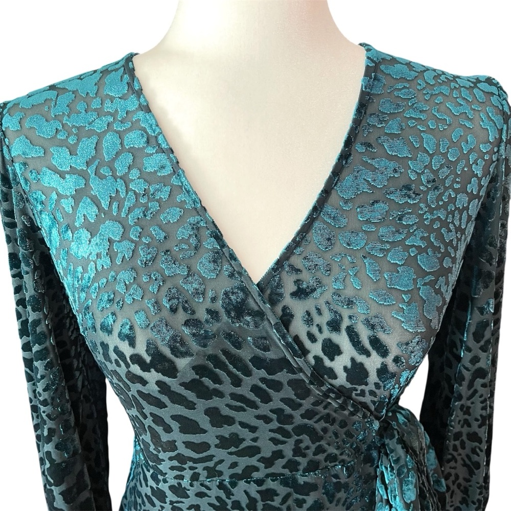 Calvin Klein Dress Size 4 Velvet Emerald Green Animal Print Ruffle Bow Holiday - Picture 3 of 7